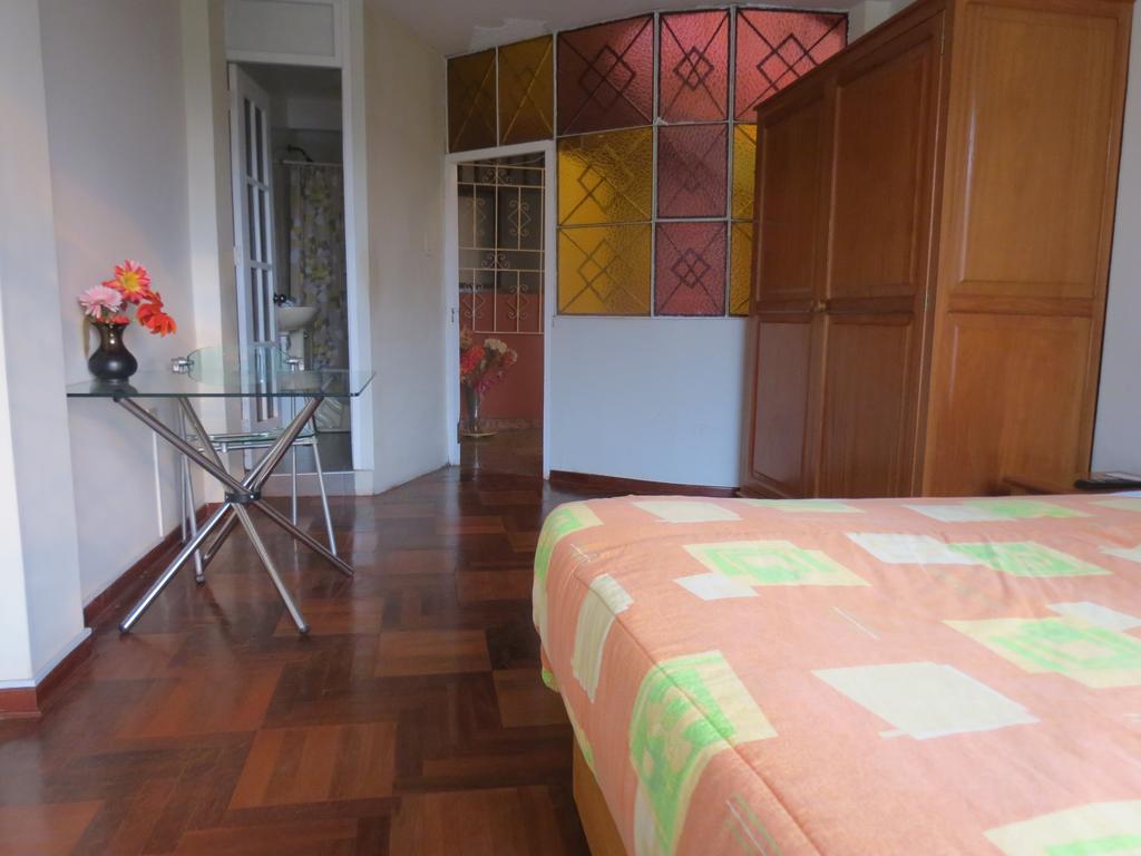 Residencial El Sol De Los Pinos Bed and Breakfast Trujillo Eksteriør billede