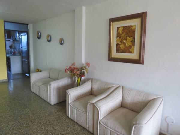 Residencial El Sol De Los Pinos Bed and Breakfast Trujillo Eksteriør billede