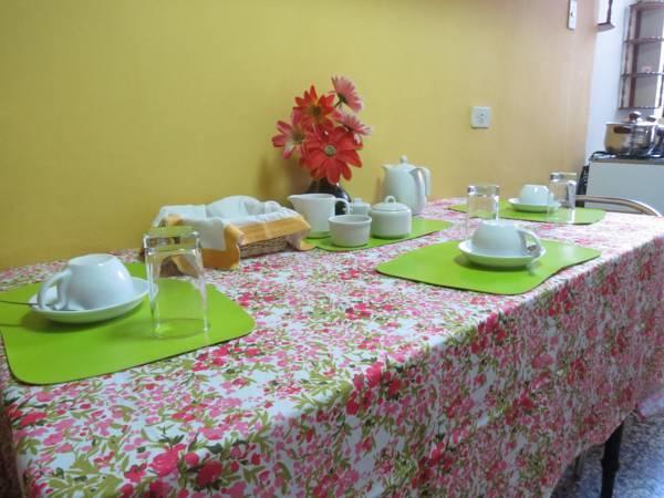 Residencial El Sol De Los Pinos Bed and Breakfast Trujillo Eksteriør billede
